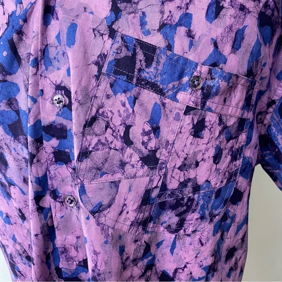 Abstract Button Up Shirt Made In Ghana - Picture 4 of 16